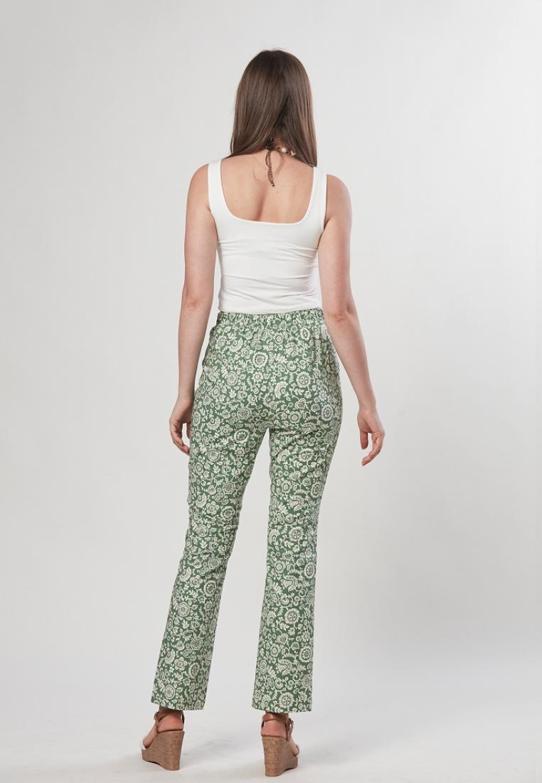 Celia - Fitted Pants Slightly Flared Hem