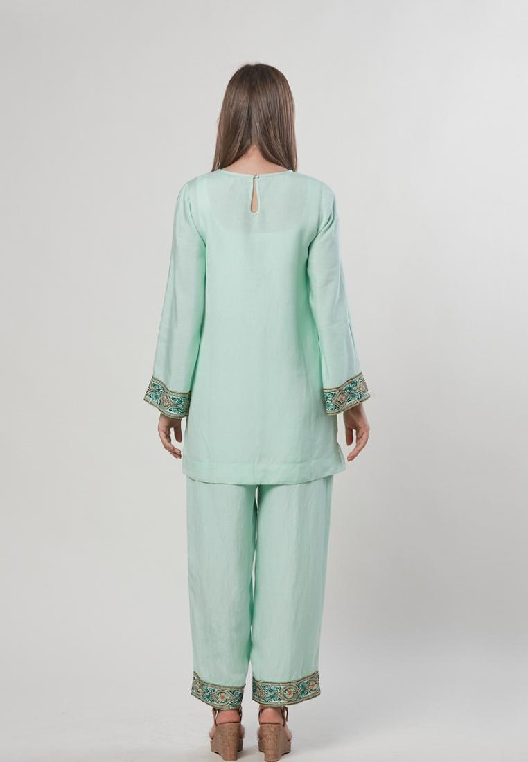 Alisha - Embroidered Linen Tunic