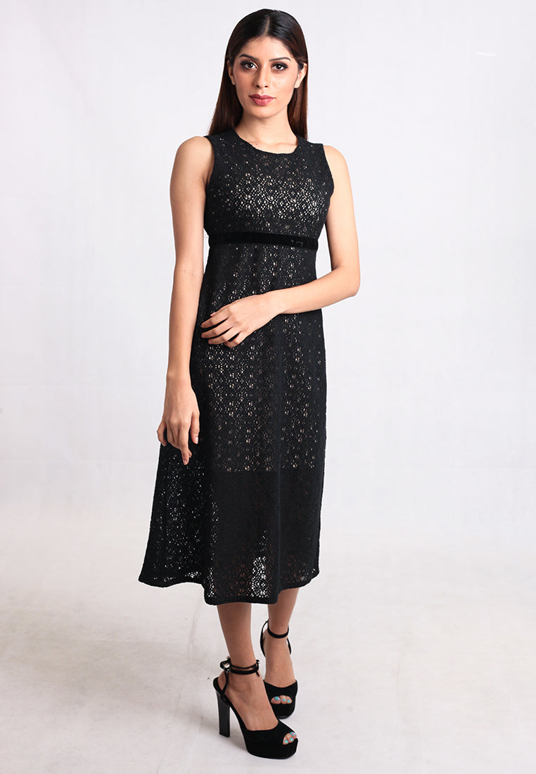 Geonna Mid Length Lace Dress