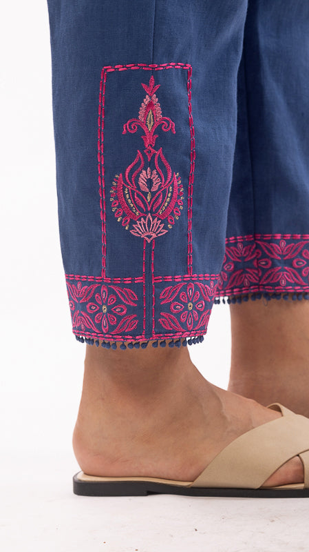 East India Company -Jolie_Embroidered Pull On Long Pants